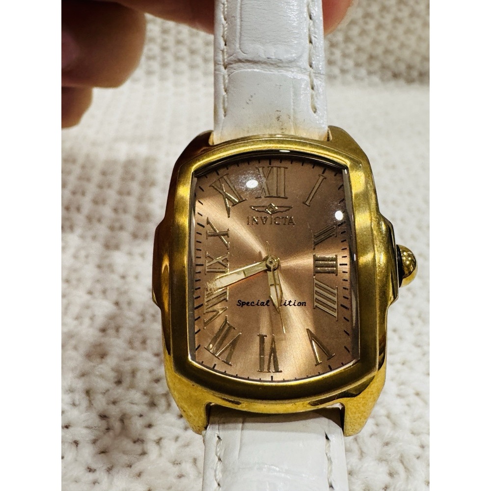 Invicta Lupah Special Edition Gold Tone White Strap Watch 100M Untested